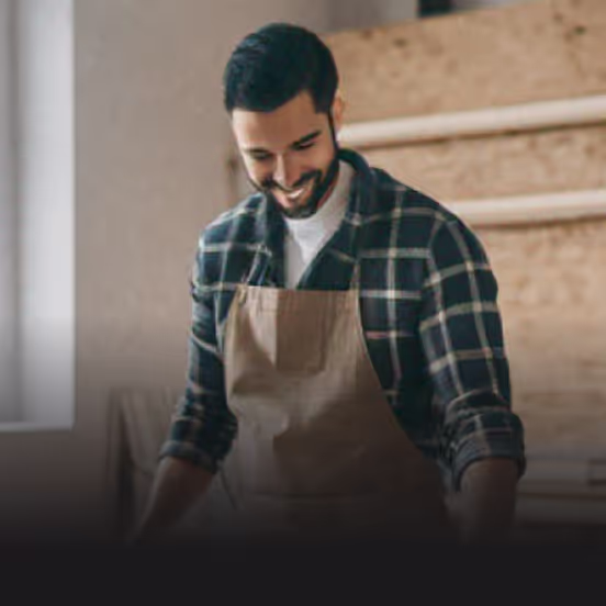 An Allo customer at work